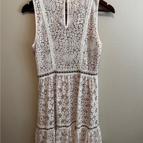 Michael Kors Lace Dress Size 4 - Picture 3 of 12